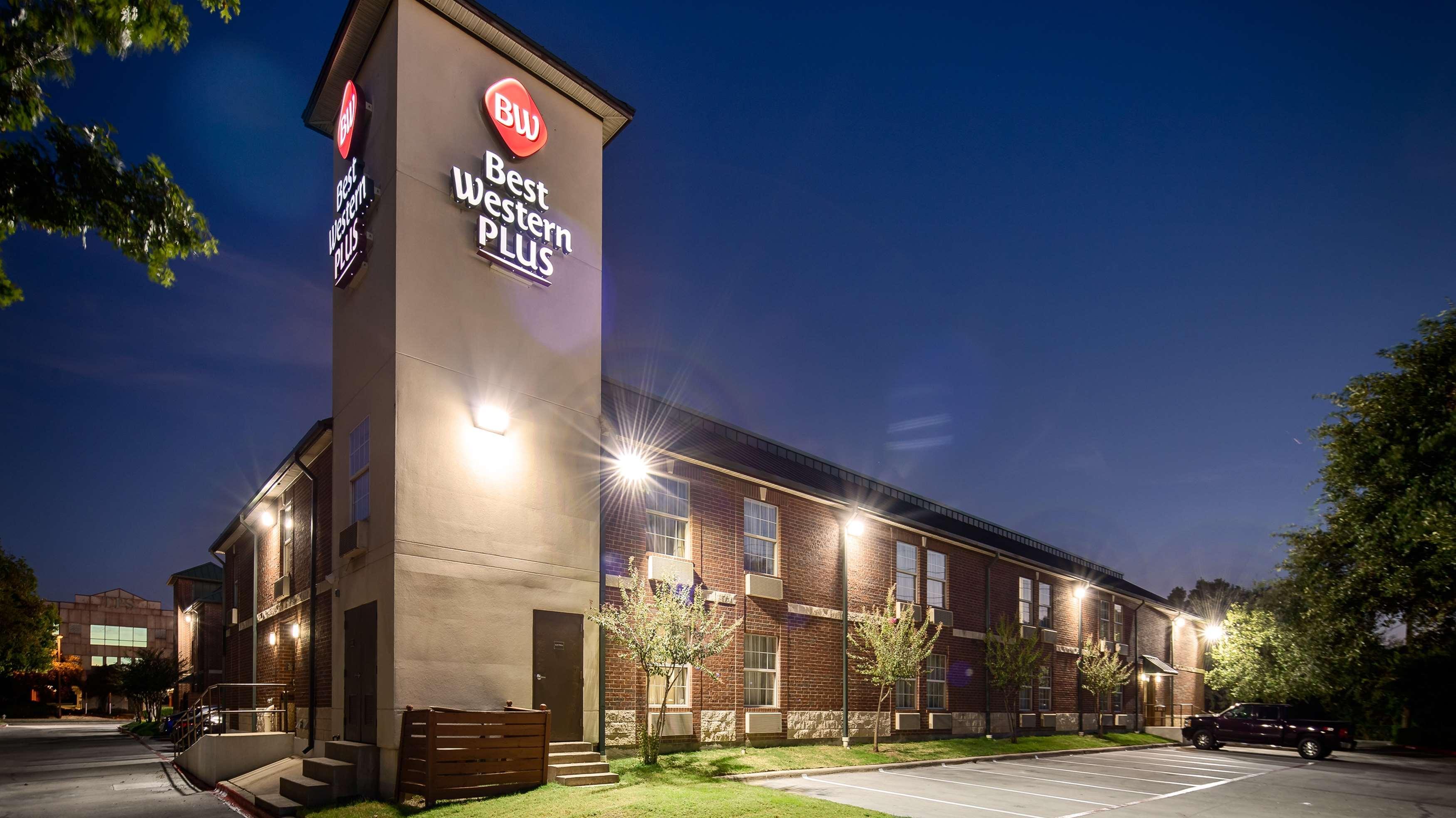 Western Addison/dallas 3* Addison