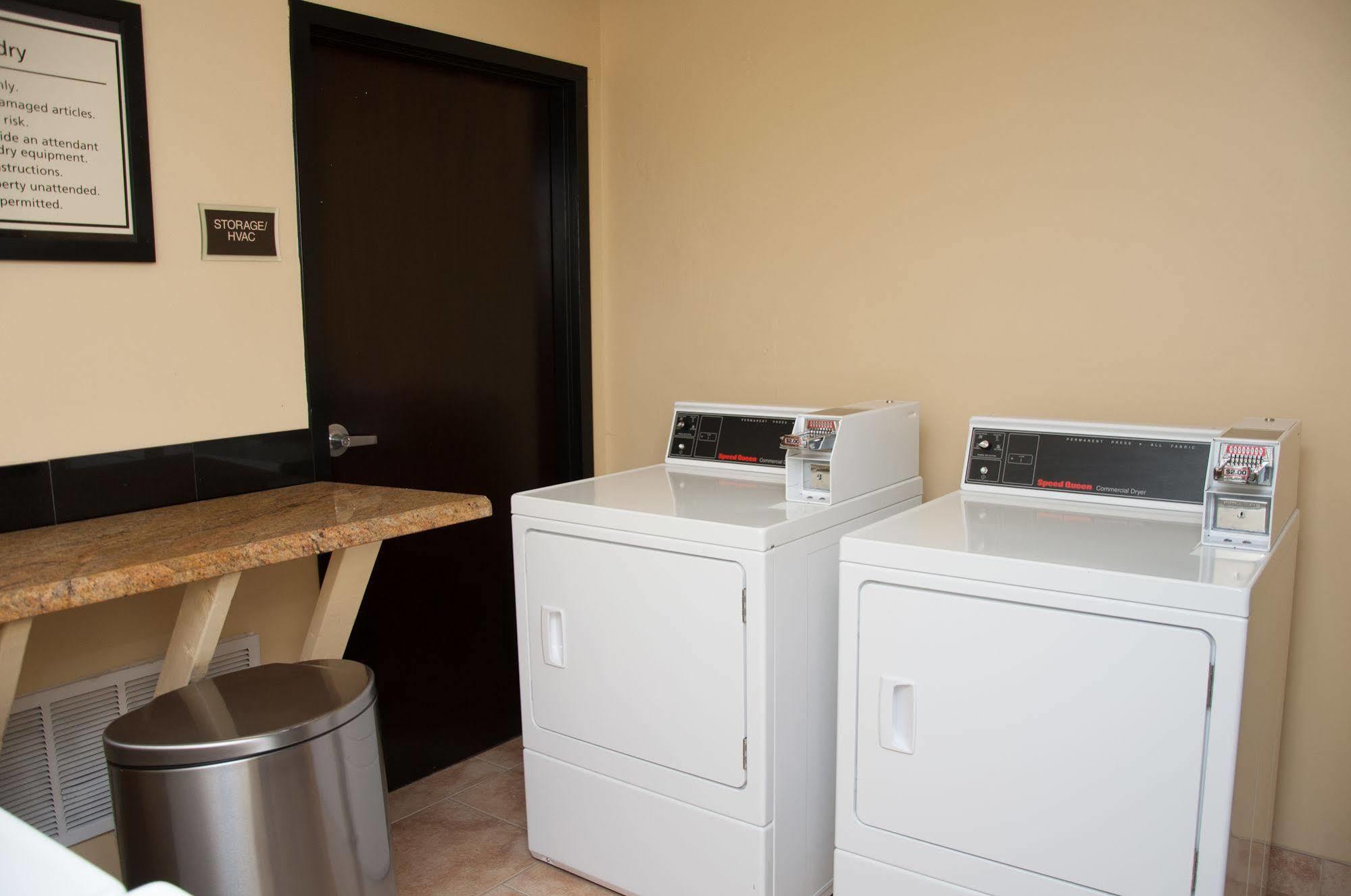 Best Western Plus Addison/dallas Hotel 3*